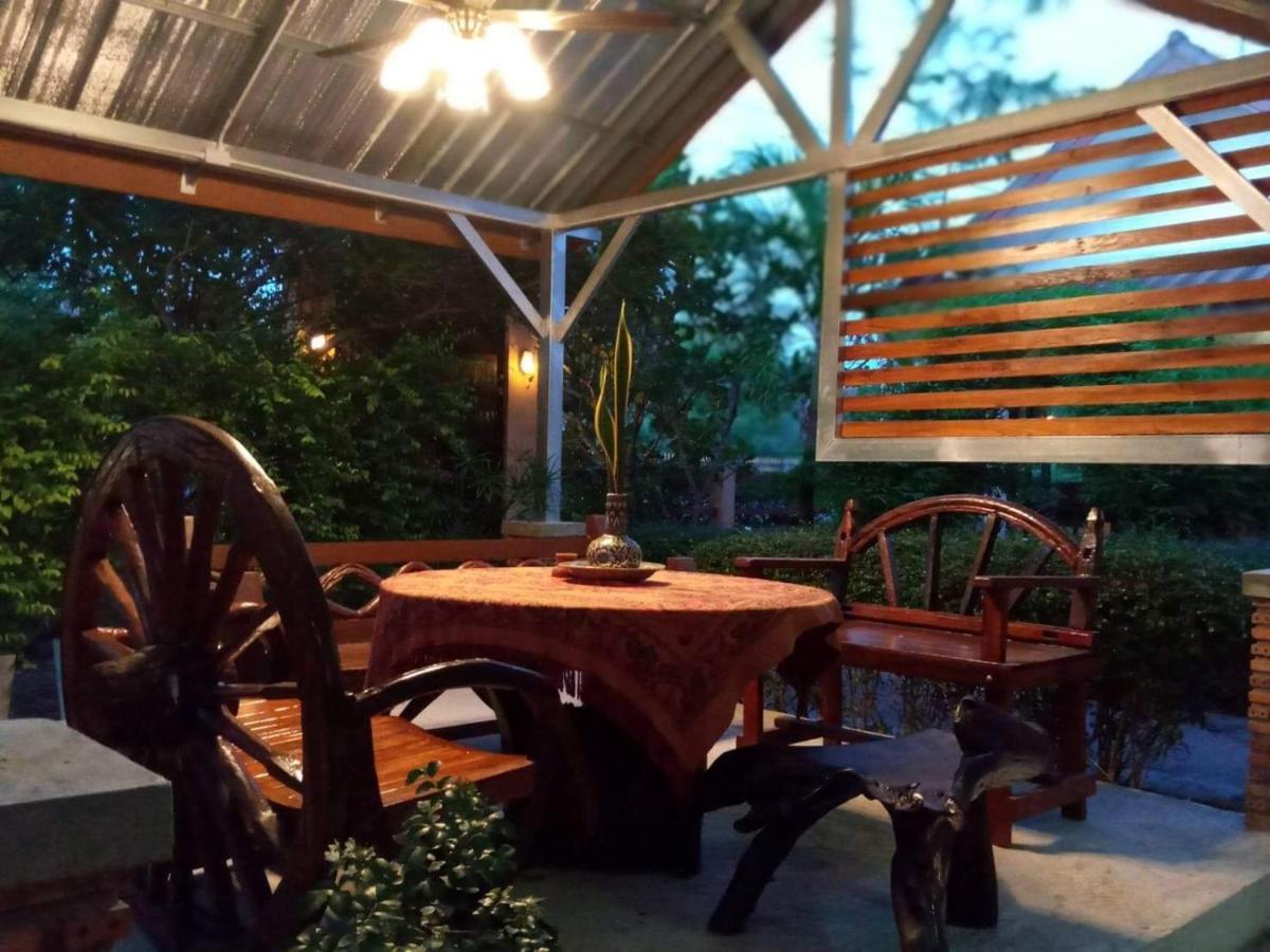 Baan B&B 수코타이 외부 사진